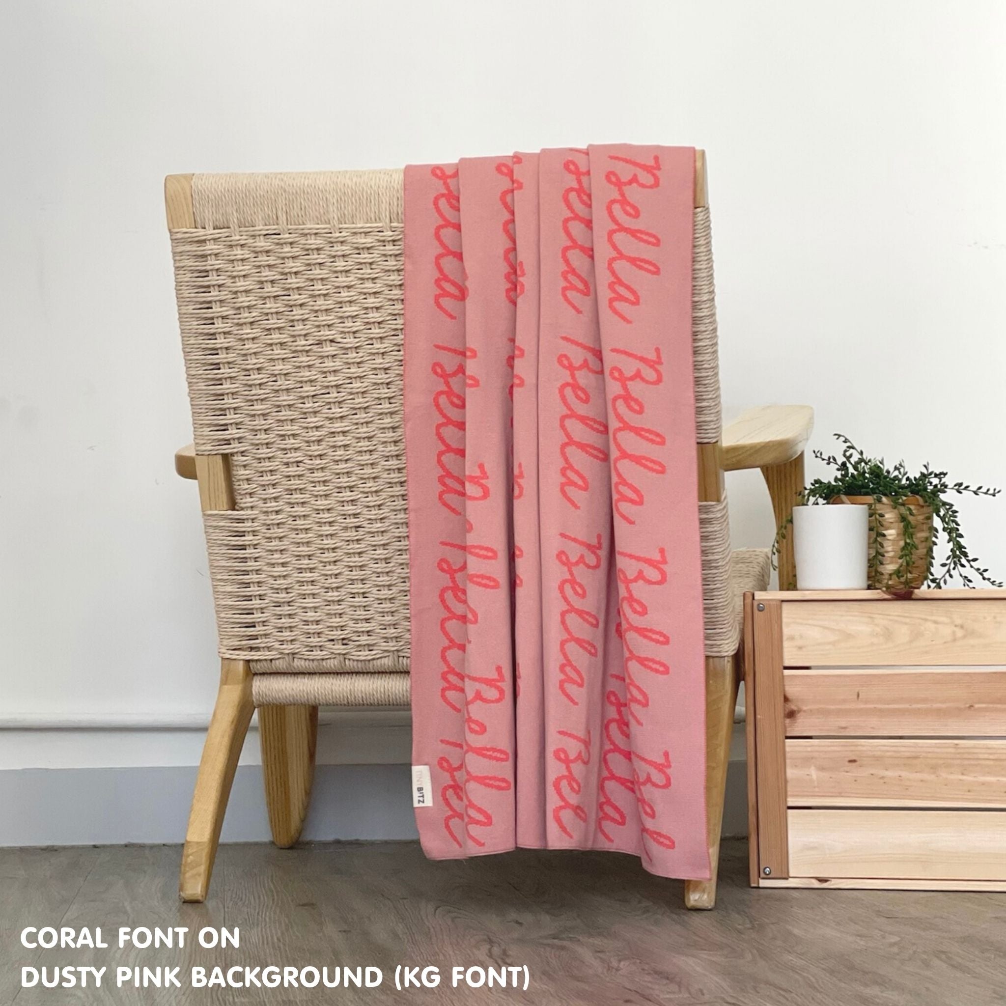 TinyBitz knitted cotton blanket in dusty pink and coral, personalised with your own name!