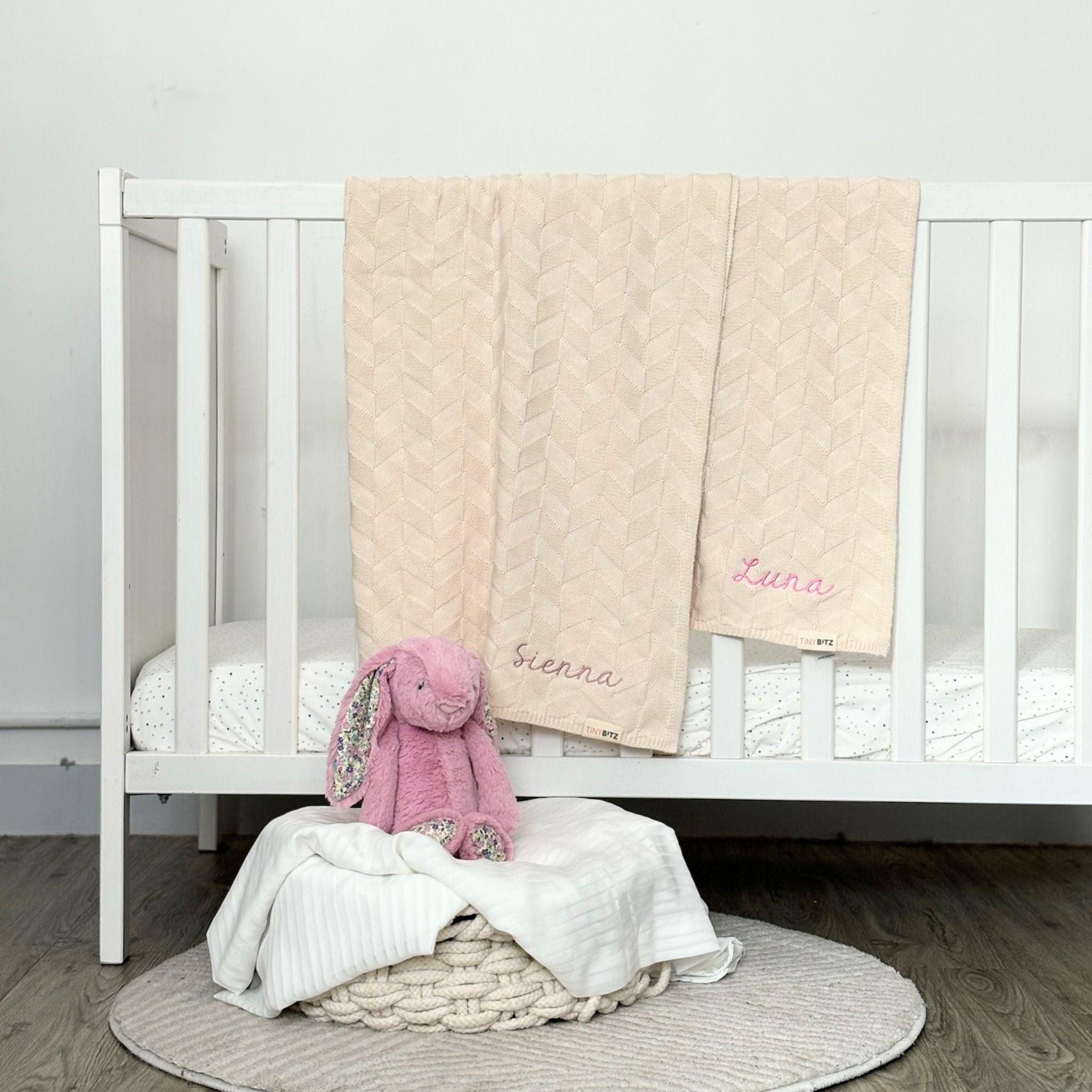 Personalized Baby Blanket with Embroidery (Herringbone)