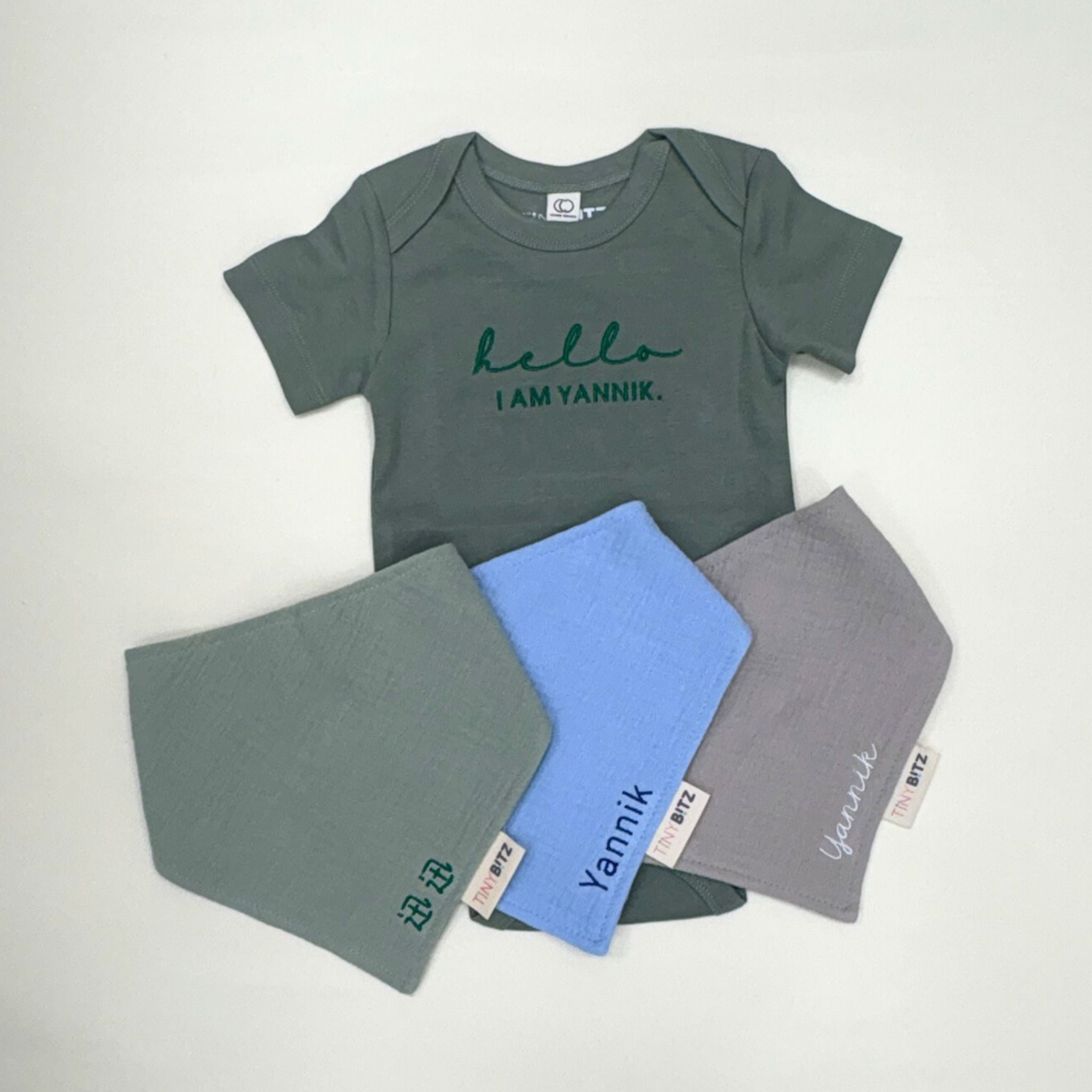 Personalized Onesie with Bib Bundle for Baby Boys