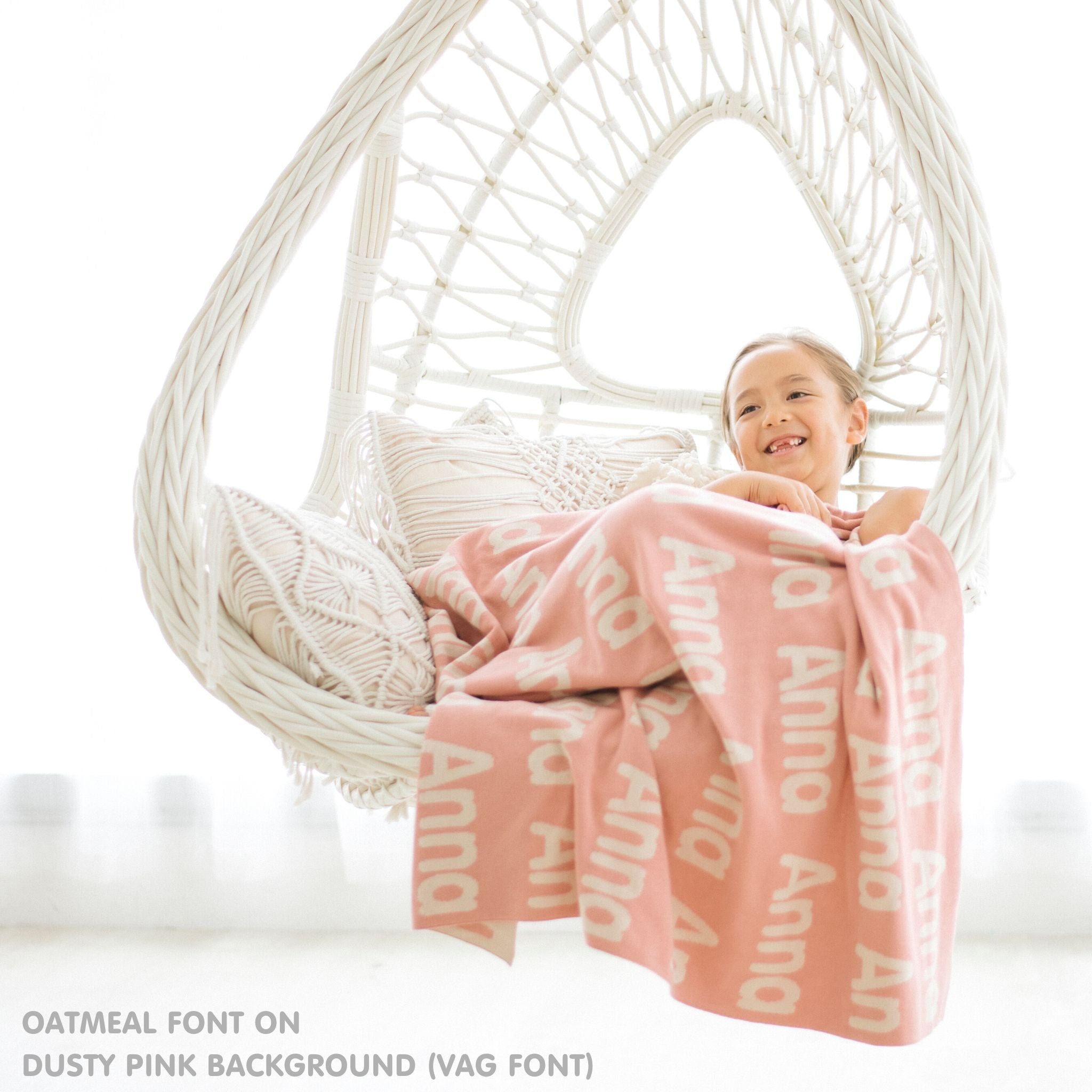 TinyBitz Personalized kids knitted name blanket in dusty pink and oatmeal, perfect as a birthday gifts for kids!