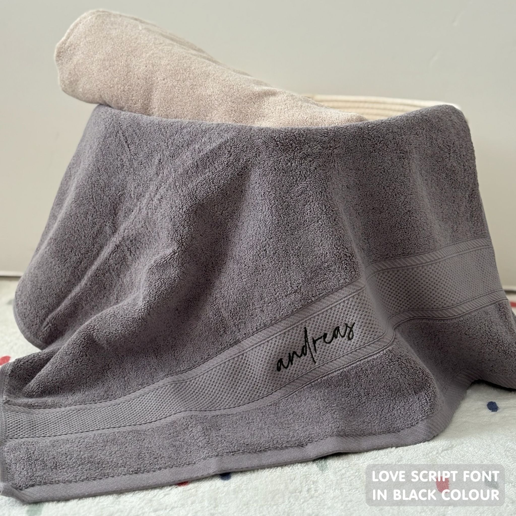 Personalized Bath Towels with Embroidery