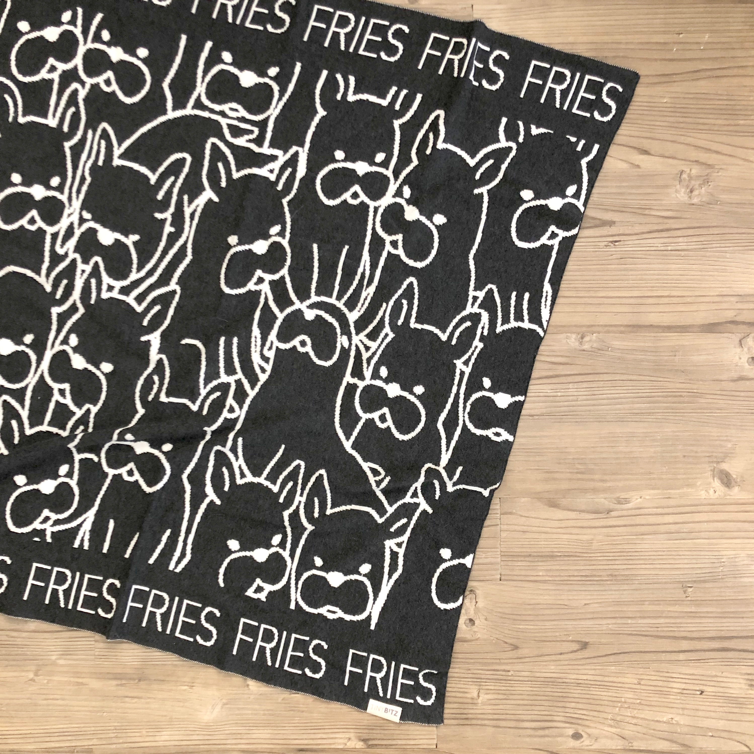 Personalised pet blanket for dogs in charcoal and white knitted cotton, personalise your dog bed with custom knitted dog blanket by TinyBitz.
