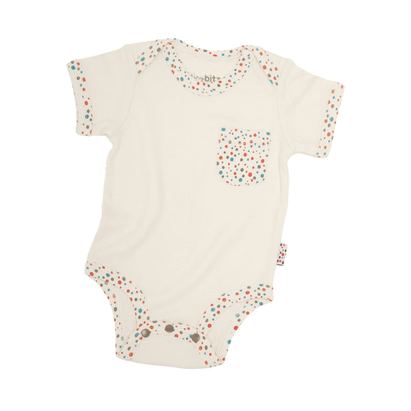 Short-Sleeved Onesie (Tiny Dots - Cream)