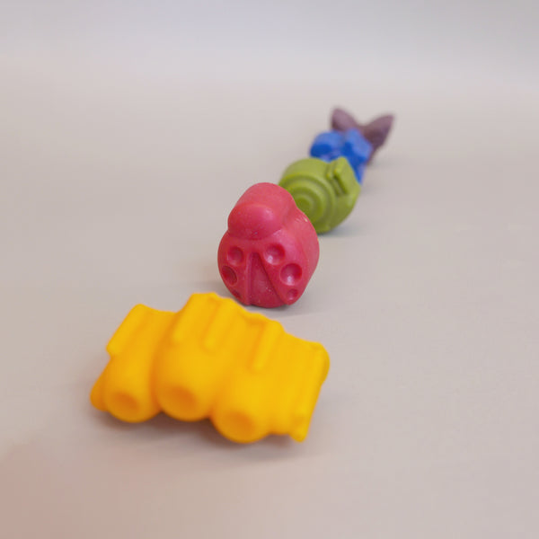 MiniFab: Minibeast Crayon Set