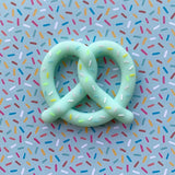 Little Caleb : Pretzel Teether (Mint)