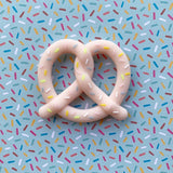 Little Caleb : Pretzel Teether (Pink)